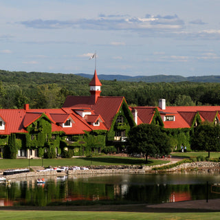 Sidetrip: Where to stay before catching the ferry to Mackinac Island